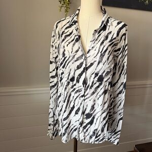 Cloth & Stone Zebra Print Button-Up Blouse Size L Anthropologie